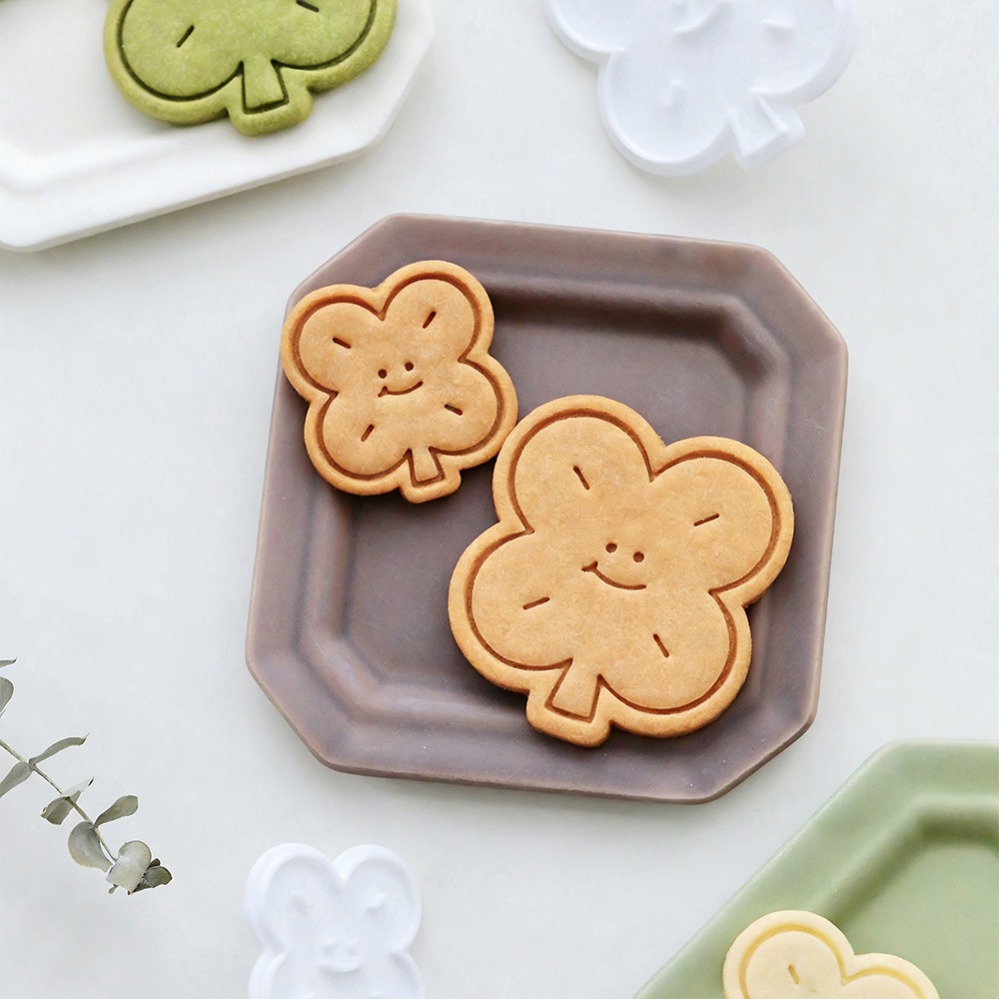 Lucky Four-Leaf Clover Cookie  - Kitchen Equipment For Baking recensie en prijs