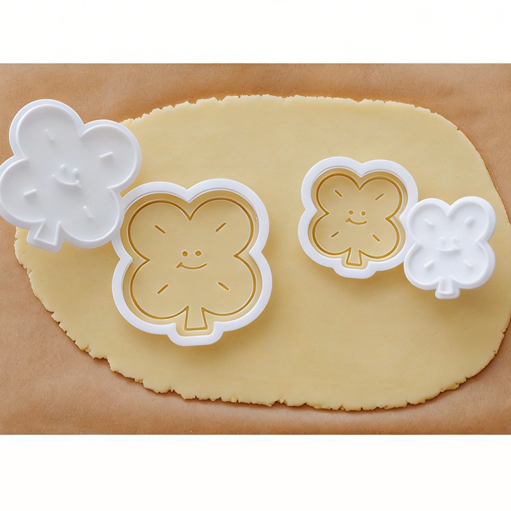 Lucky Four-Leaf Clover Cookie  - Kitchen Equipment For Baking recensie en prijs
